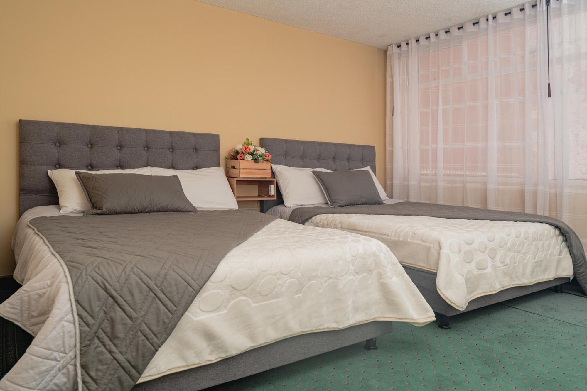 Innovar Casa Hostal Bogota Luaran gambar